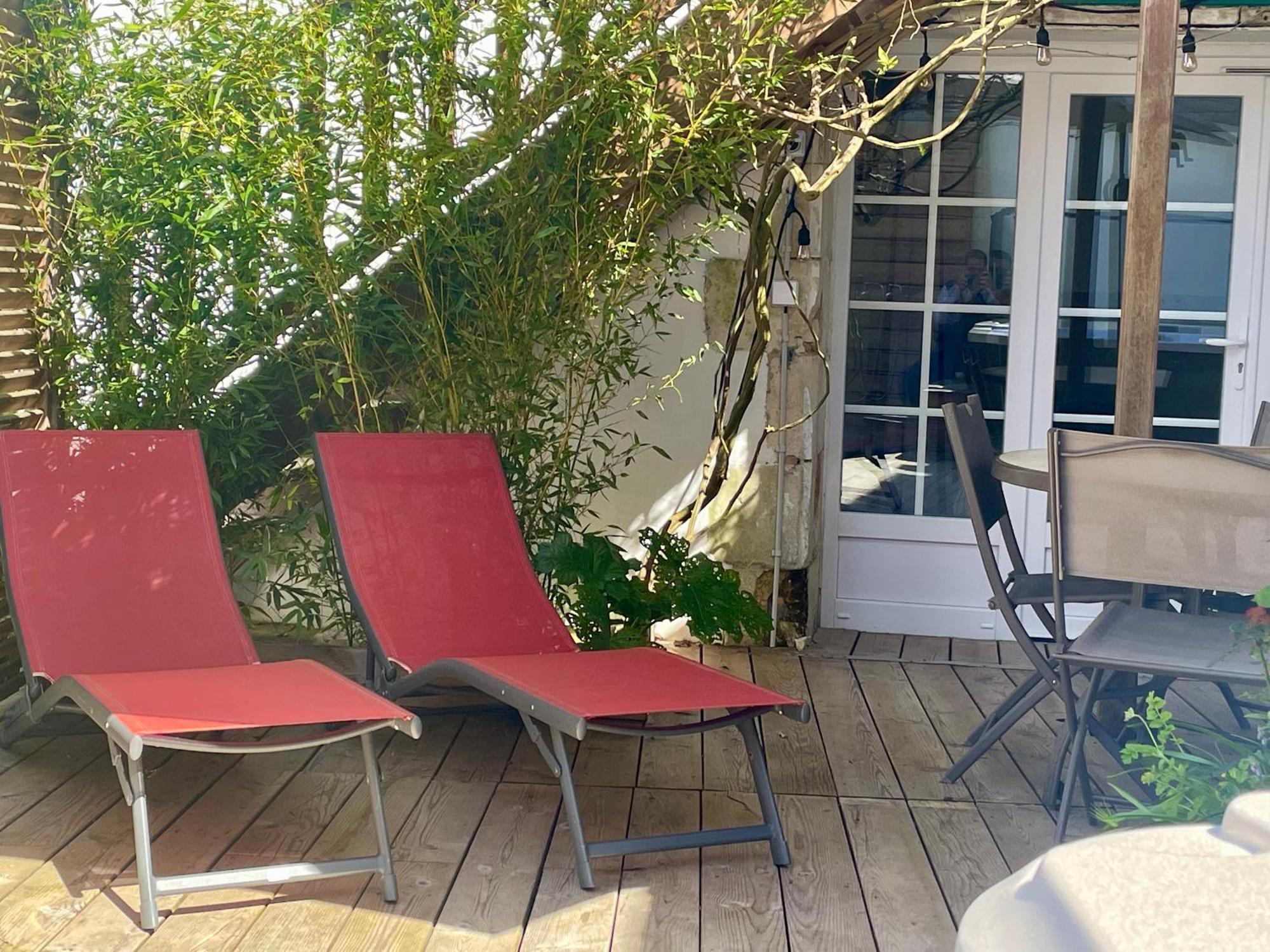 Belle Location Et Grande Terrasse Privés